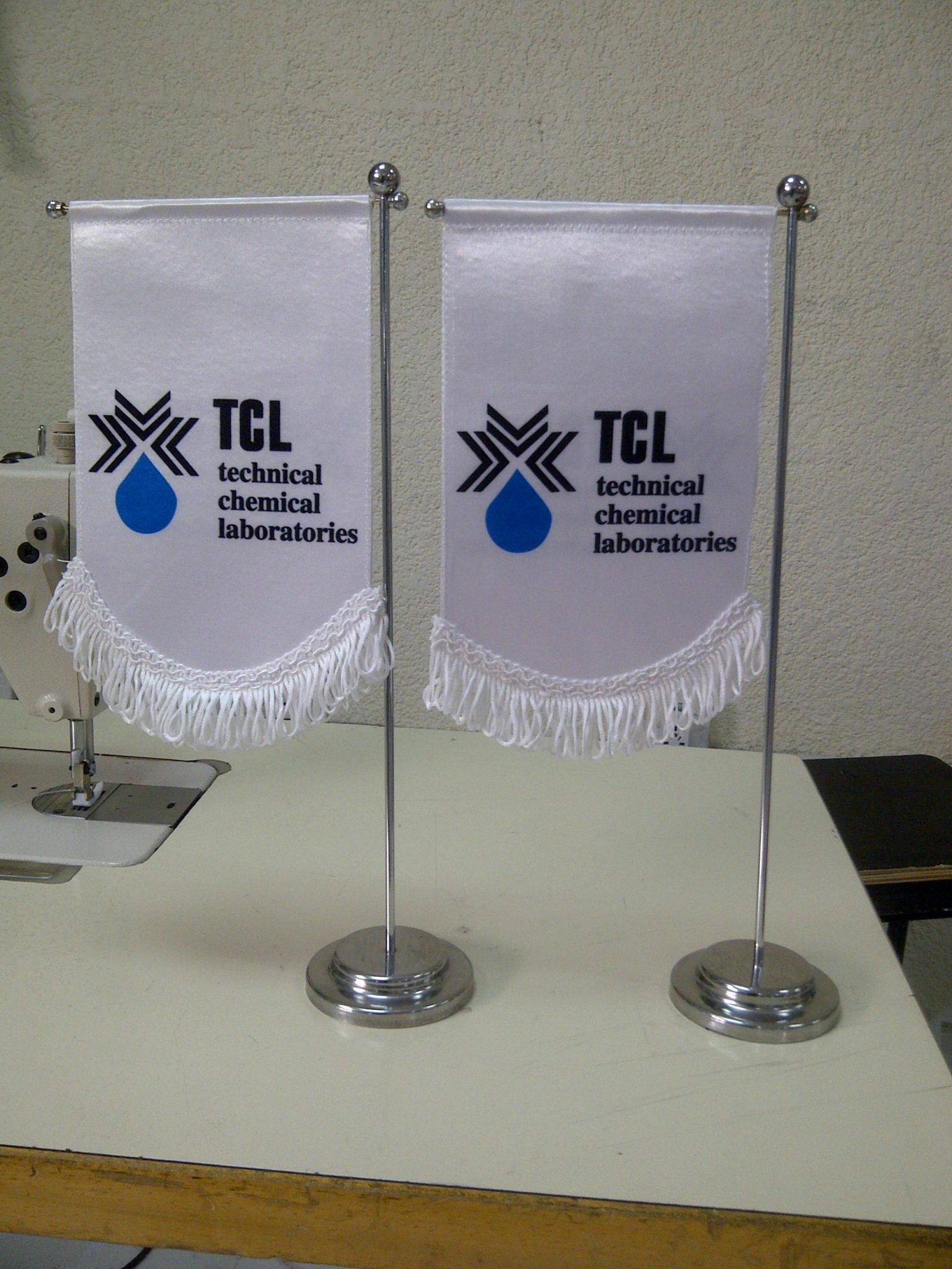 Tabling Flag Planflags | Custom design flag suppliers in Dubai, UAE